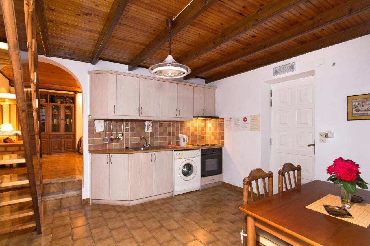 Villa Bacchus Kassiopi Corfu Exterior foto