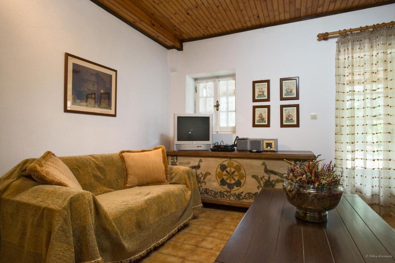 Villa Bacchus Kassiopi Corfu Exterior foto