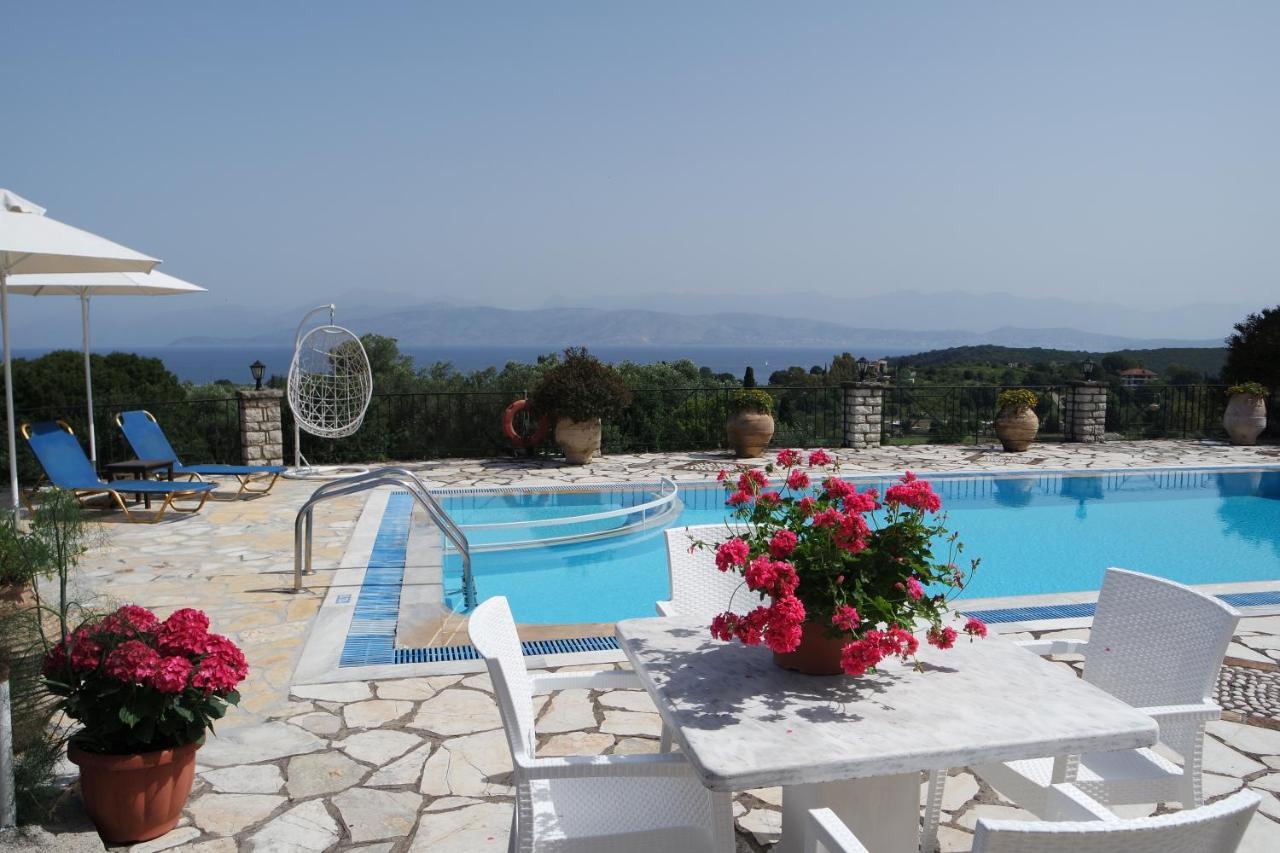 Villa Bacchus Kassiopi Corfu Exterior foto