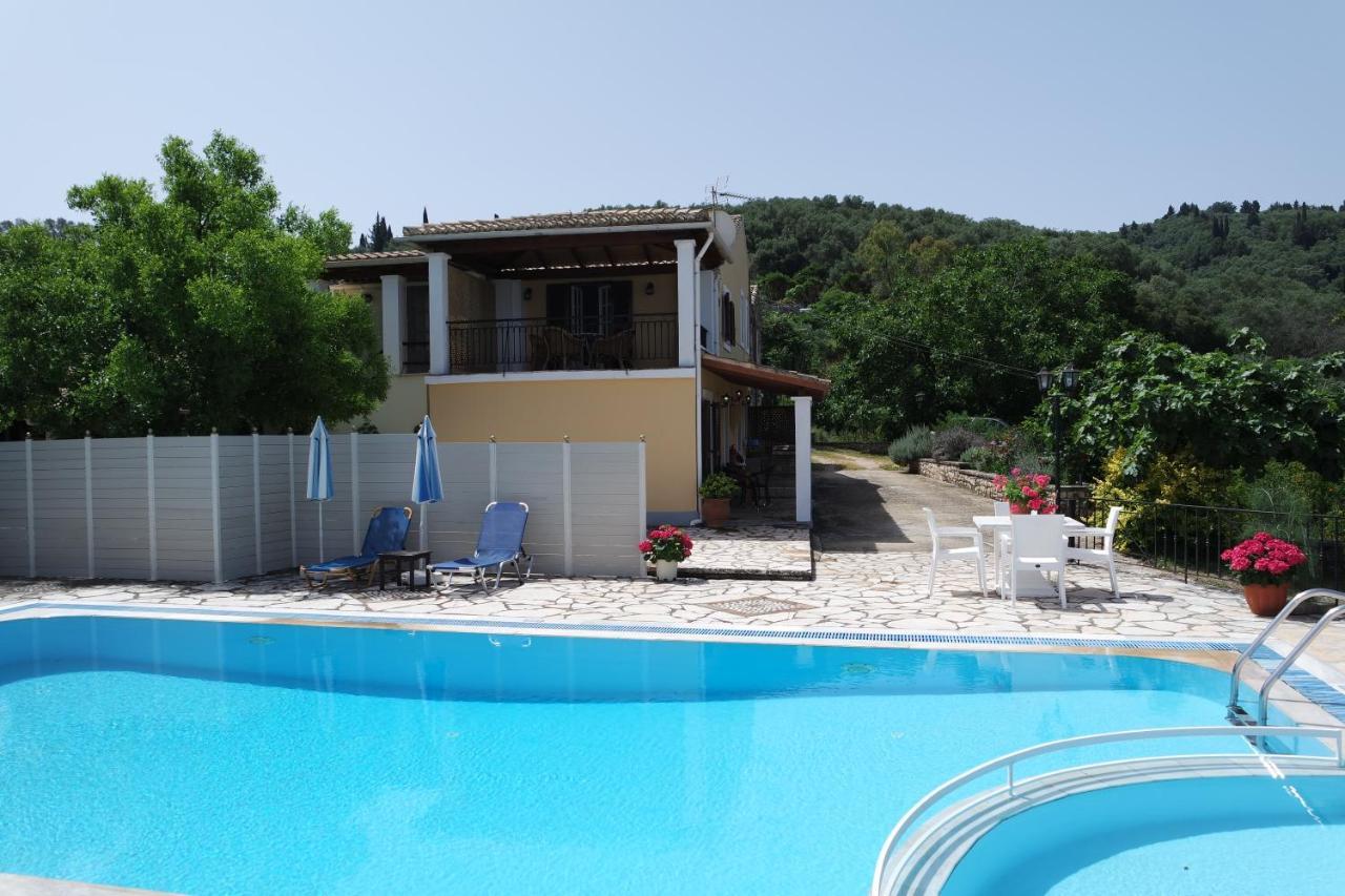 Villa Bacchus Kassiopi Corfu Exterior foto